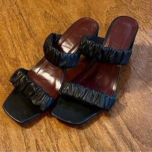 staud 'frankie' ruched sandal